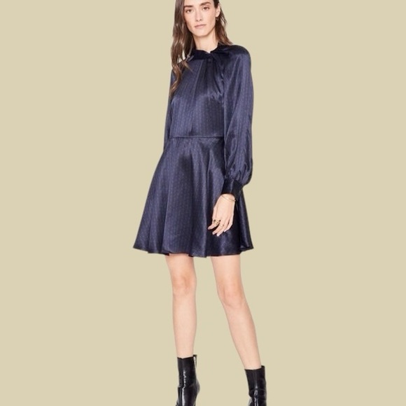 NWOT Club Monaco ‘Charmeuse Twist Neck Mini Dress’ in “Black & Navy Dot” Size 10 - Picture 1 of 16